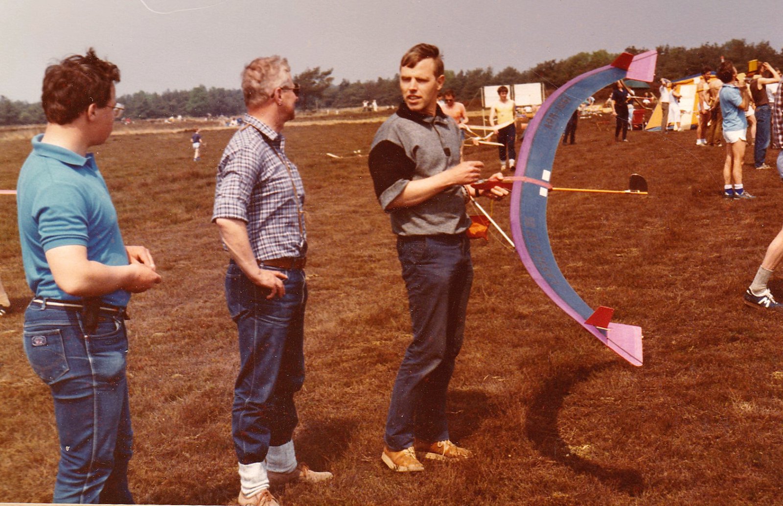 198. Vrije vlucht wedstrijd op de Rozendaalse heide.jpg