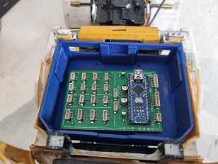 cab_tray_8b.jpg