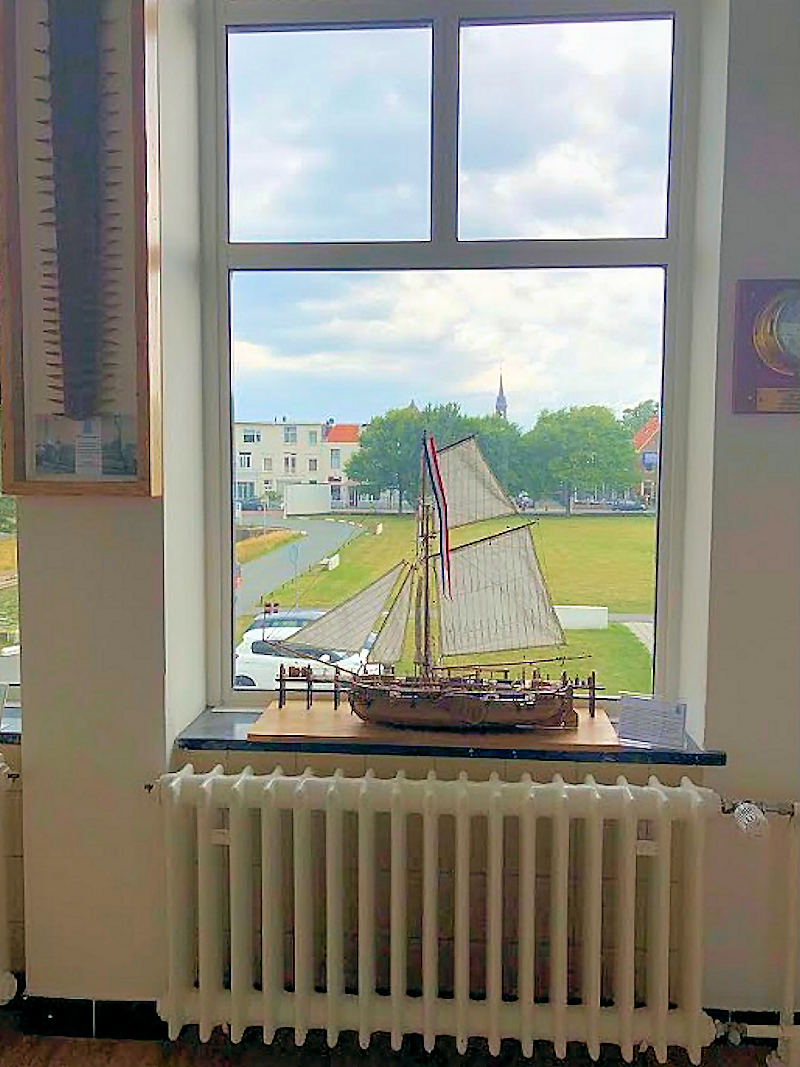 model in hendrik stichting.jpg