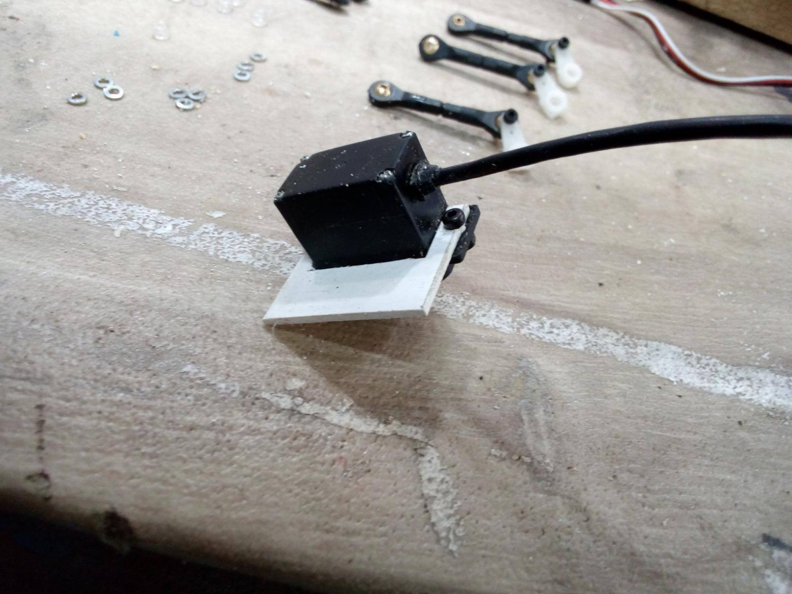 servo 03.jpg