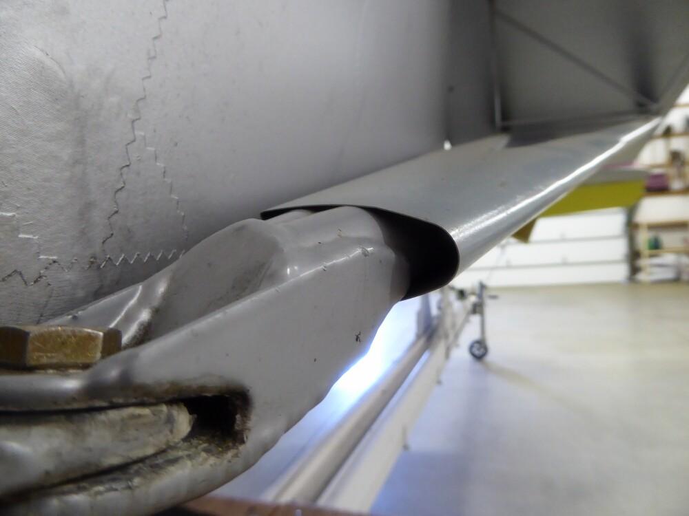 Strut_fairing.thumb.jpg.1f1a4d887f180bb961ce663b650c051b.jpg