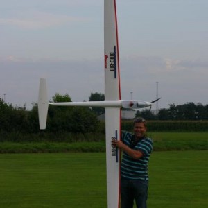 Discus 4 meter span