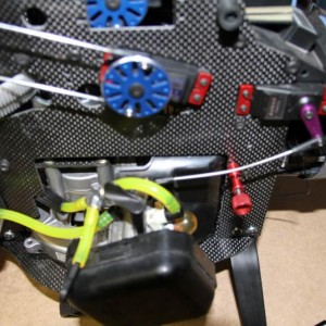 Rc erik 2012 02 15 trex 700 benzine 23cc (3)