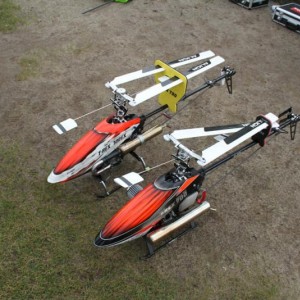 Rc erik 2012 02 26 trex 700 benzine beide (5)