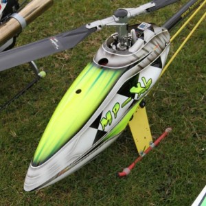 Nieuwe canopy,tailblades en tailfin voor mijn henseleit mp-xl-e