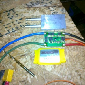 Contronik 40A ESC andere kant + koelblok