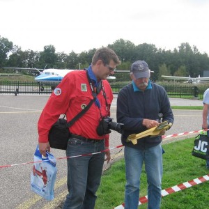LB instructie op de Airscouts vliegdag 5 okt 2013
