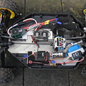 Rc erik 2013 12 11 Losi 5ive brushless (2)