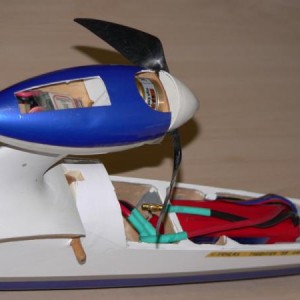 Bêta motorbok van achteren