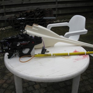 Dit is de Raptor die er in moet komen Maar de staartboom lijkt in elk geval ongeveer de juiste lengte te hebben....