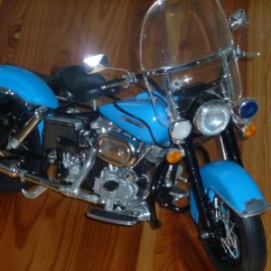 069 de harley davidson politie van vroeger de zwaantje in belgie