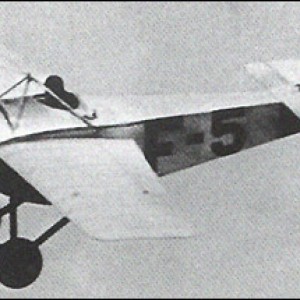 ponnier racer