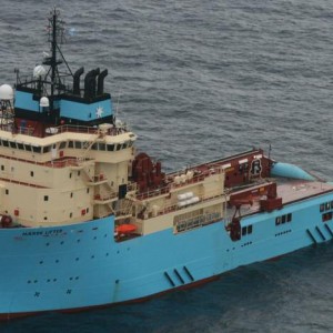 maersk lifter
voor bunkers in Malta
Photo : Cpt. Lawrence Dalli - www.maltashipphotos.com ©