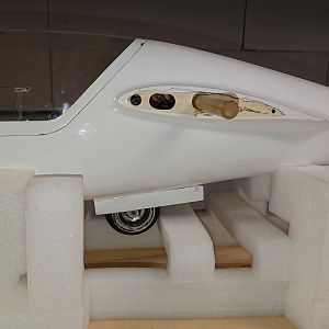 DG600-intrekbaar landingsgestel