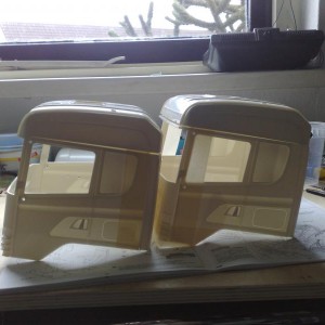 2 hele cabines