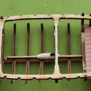01-05-MetdekplankenENReling