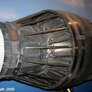P&W%20F100%20exhaust