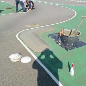 Curb 1