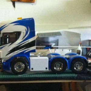 Truck op standaard hoogte