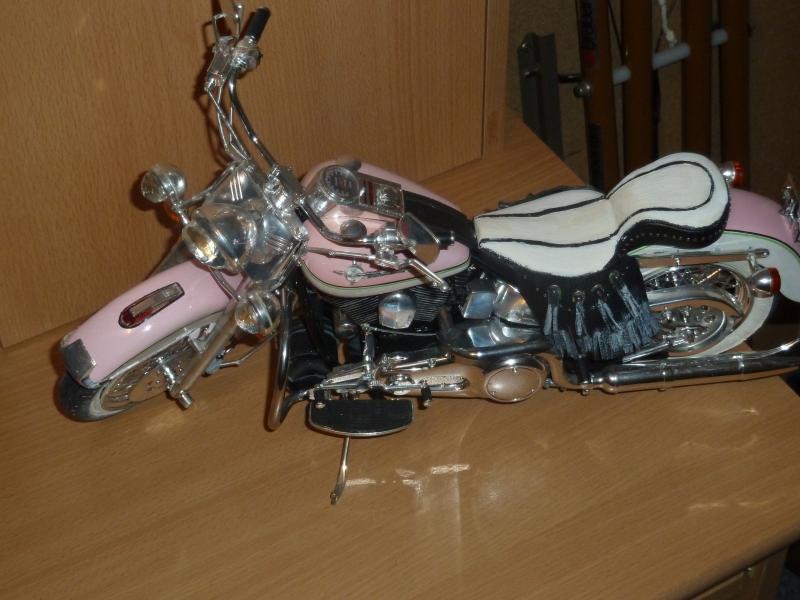 004 deze heb ik uit een bouwdoos van tamiya van de fatboy
en om gebouwt uit boek