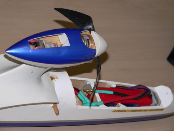 Bêta motorbok van achteren