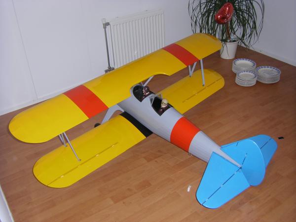 Bijna het eindresultaat!

Ben druk doende met de stermotor dat zijn 2 gevacuformde delen van campingbekertjes plastic ;)
dus heel voorzichtig mee zijn.