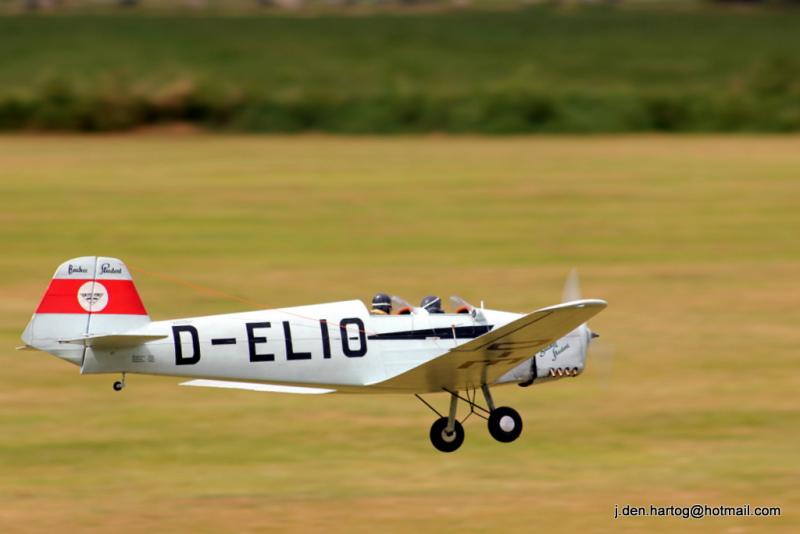 Bucker Bu 180 245