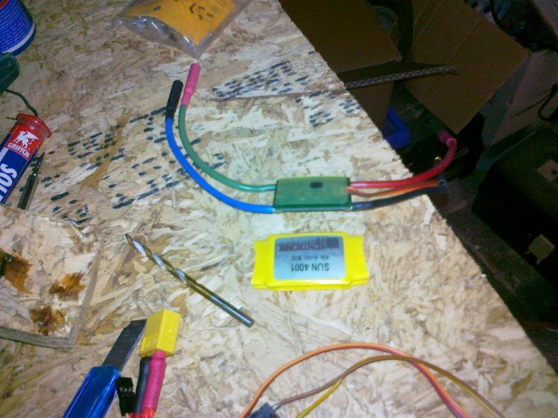 Contronik 40A ESC ene kant