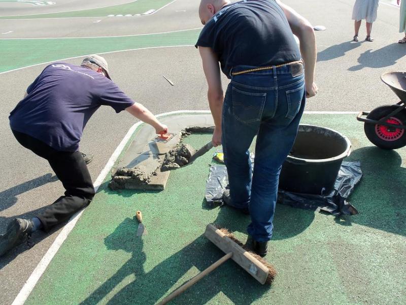 Curb 4
