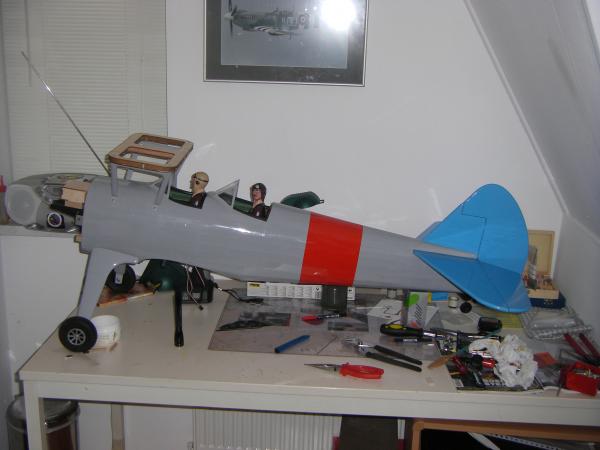 ff n sfeer impressie van mij hobby hok(je)
als ik sommige hier op t forum zo zie die hebben n hele schuur pffffffffffff