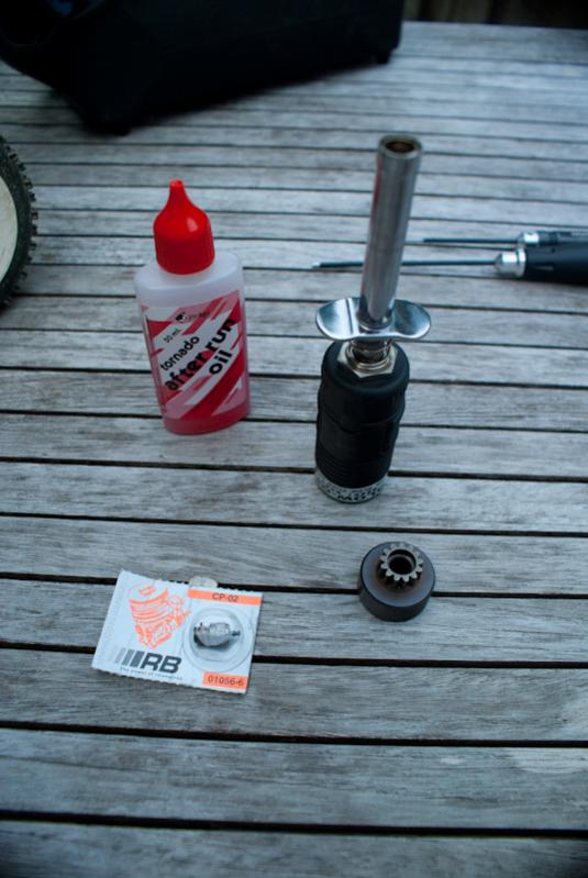 Gloeikaars & afterrun olie & extra 12 tands koppeling & RB CP-02 gloei plug