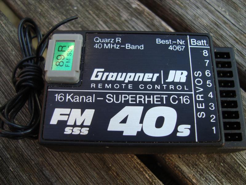 Graupner C16 40MHz ontvanger