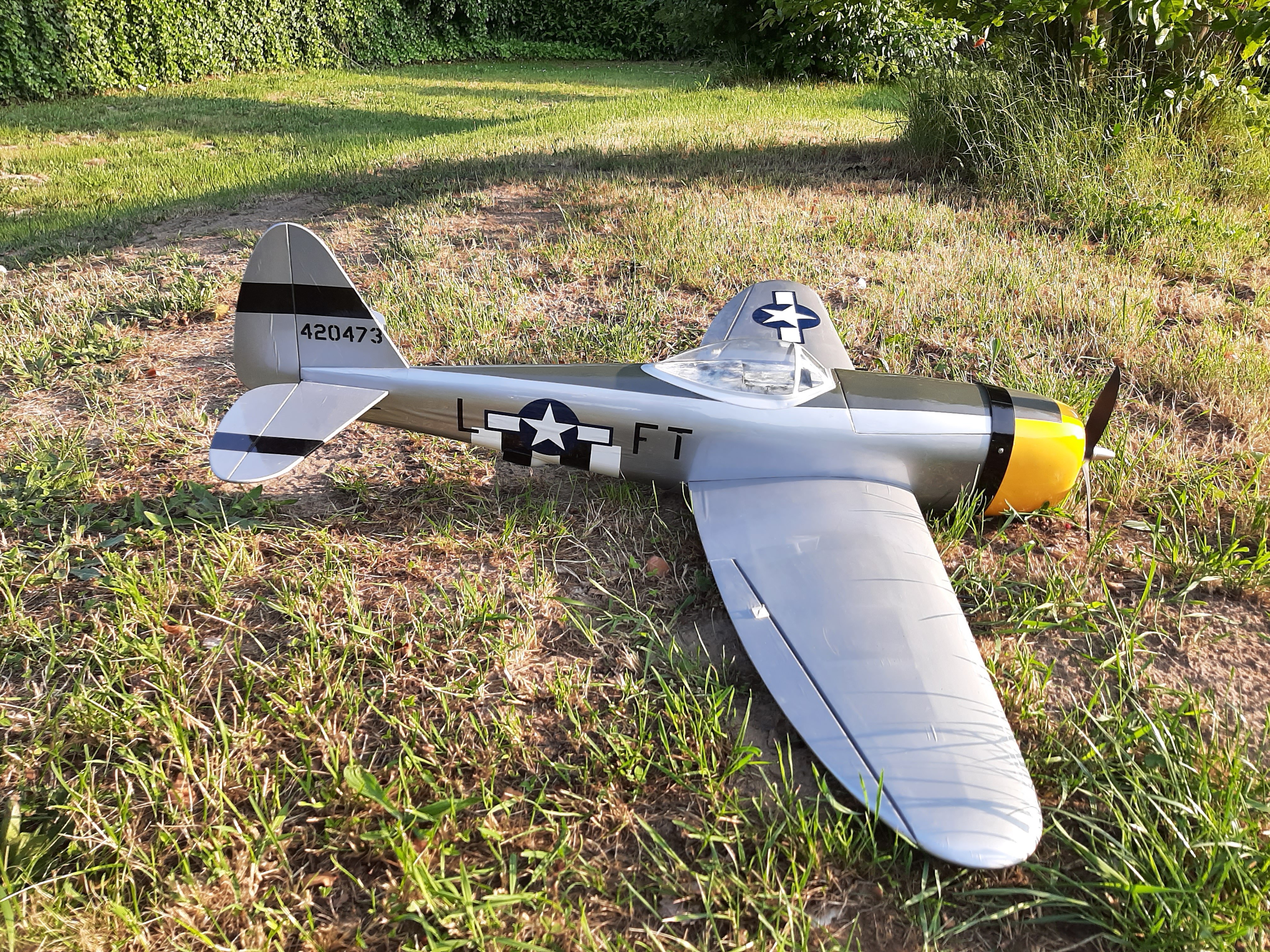 Great Planes P-47 05.jpg