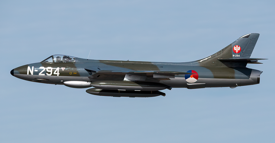 Hawker_Hunter__007