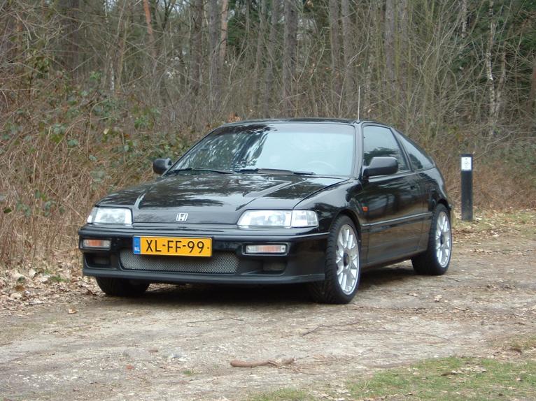 HondaCRX2004 02.