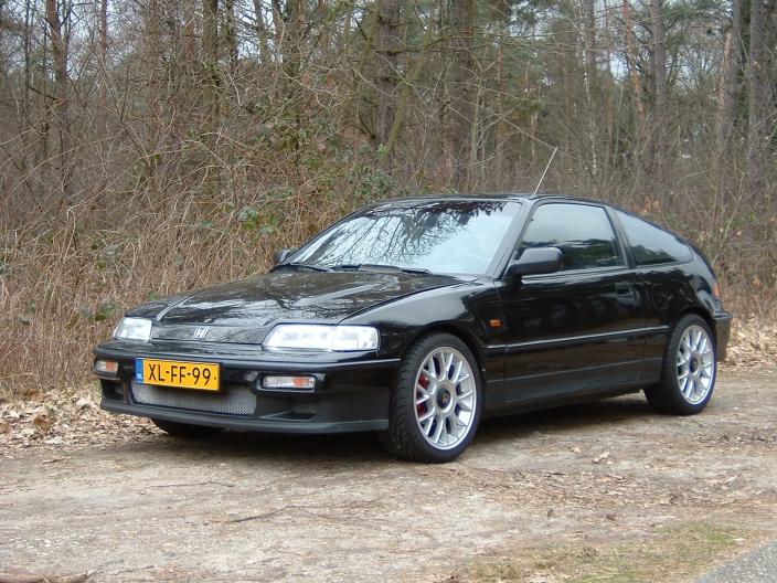 HondaCRX2004 03.