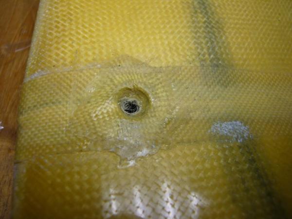 lelijke kevlar pleister.
Hoe maak ik zoiets netjes?