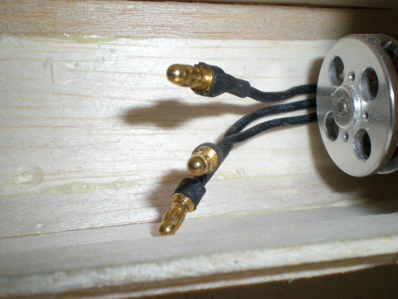 Moter connector 002