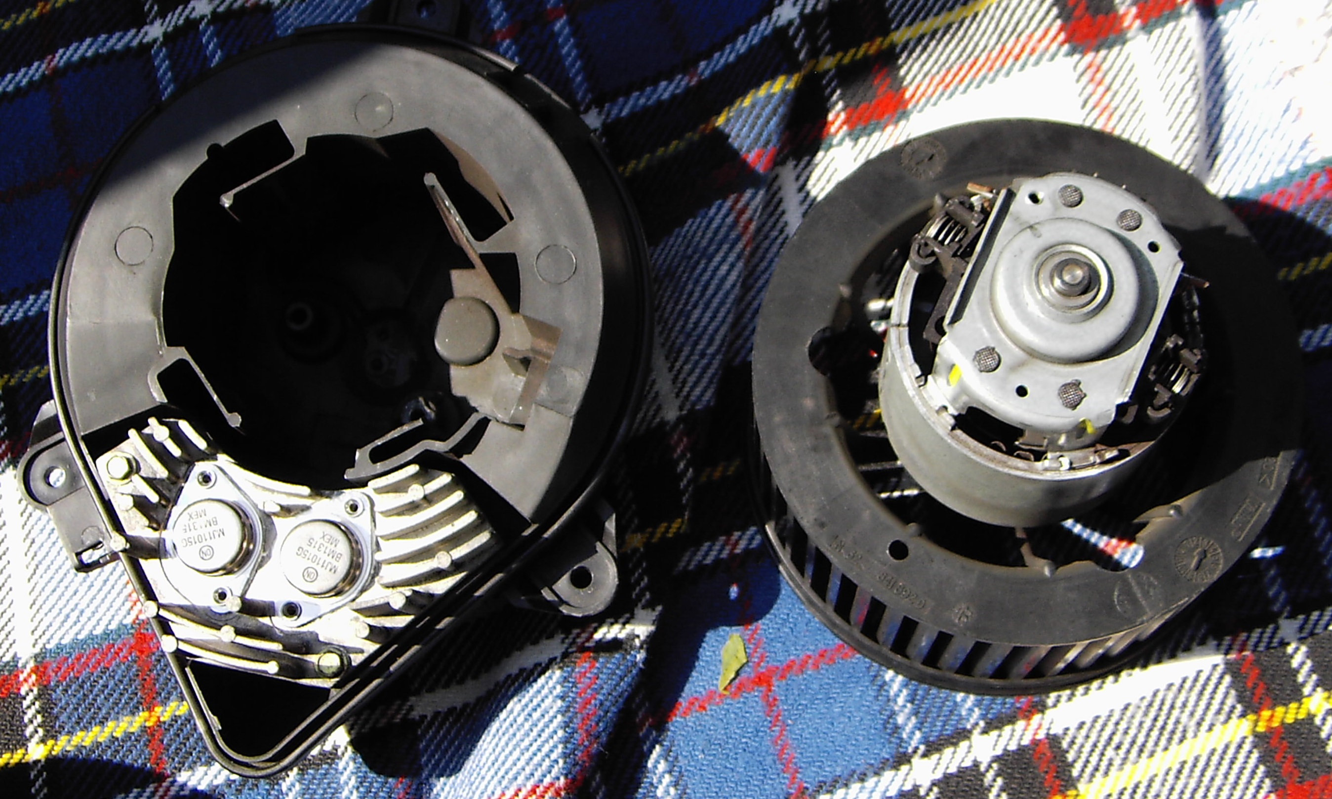 Print Naast Fan Motor.