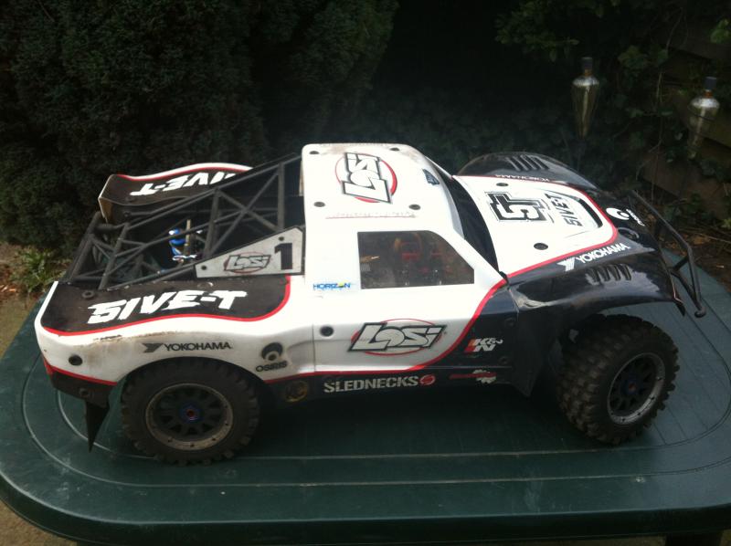 Rc erik 2013 04 19 Losi 5ive brushless back from the track