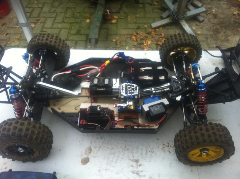 Rc erik 2013 11 23 Losi 5ive brushless (1)