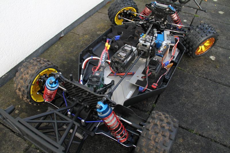 Rc erik 2013 12 11 Losi 5ive brushless (5)