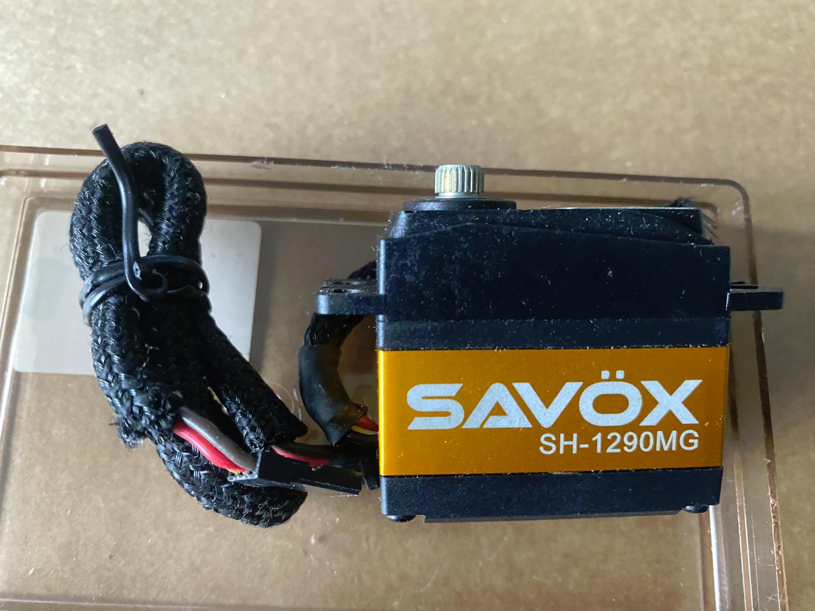 Savox SH1290MG (1)