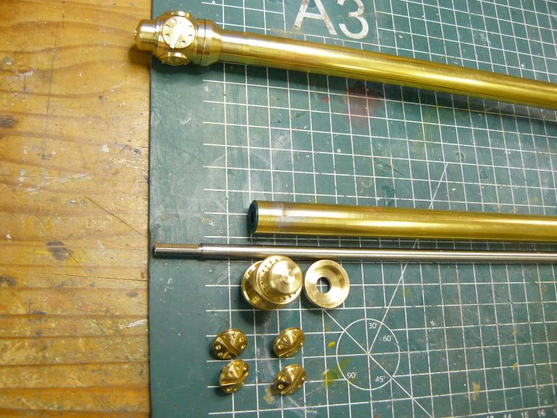 Schroefas met dummy verstelbare schroef