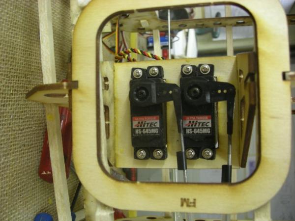 servo`s hoogteroer