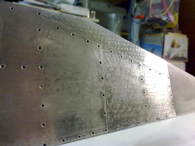 tail 002