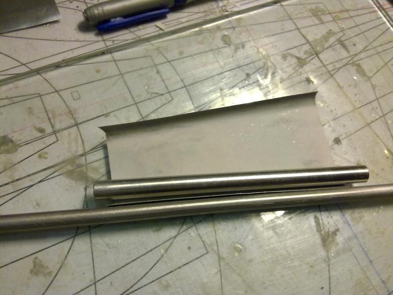 tail 002
