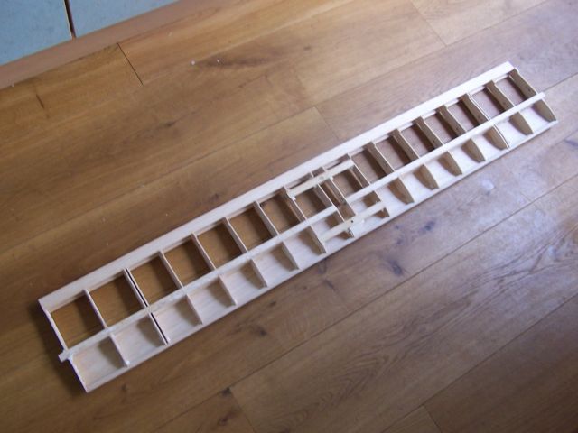 topwingunder
