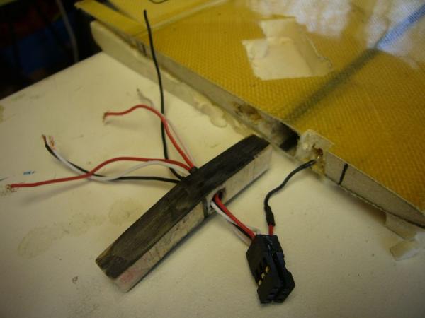 vleugel verbinder met stekkers