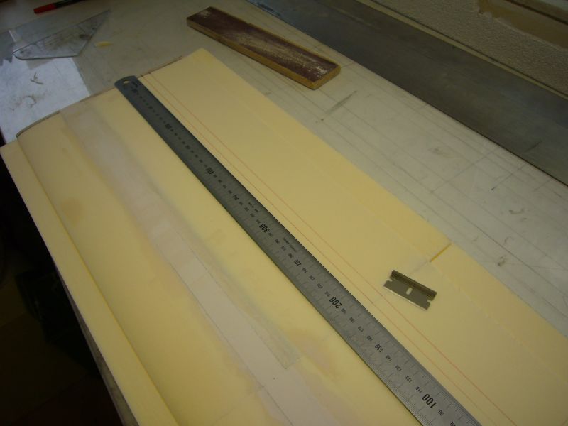 wing 40 hinge core cutting